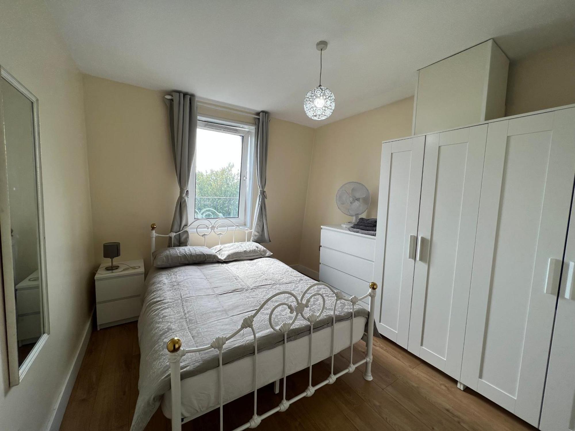 Comfy 2 Bedroom Apartments - Finchley Road, London Bagian luar foto